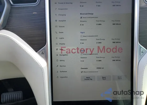 2016 Tesla Model X z USA, uszkodzony, nr VIN 5YJXCBE28GF015658